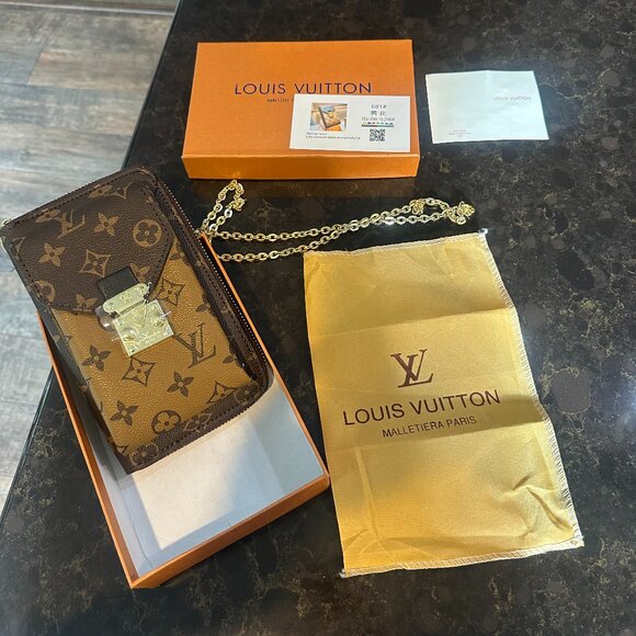 LV Monogram Reverse Zippy Wallet on Chain Bag - Picture 1 of 9
